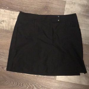 IZOD GOLF skort size 10